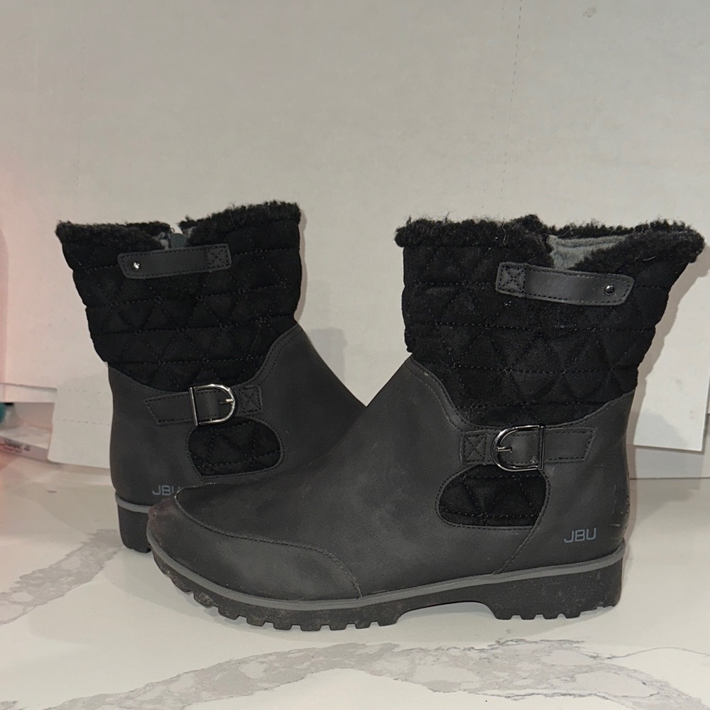 JBU Women's Black Quilted Winter Boots Women’s 9.5W